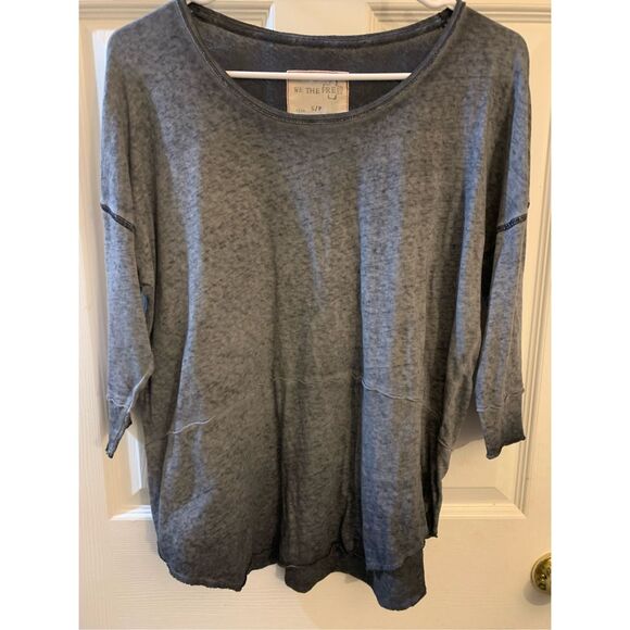 FREE PEOPLE “WE THE FREE” VINTAGE TOP GRAY RAW HEM AND CUFFS TOP SZ S - Picture 1 of 11
